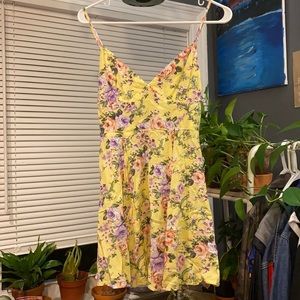 V neckline floral yellow dress